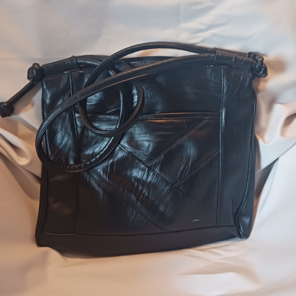 Beautiful leather shoulder bag